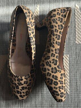 Animal prints wide low heels pumps shoes